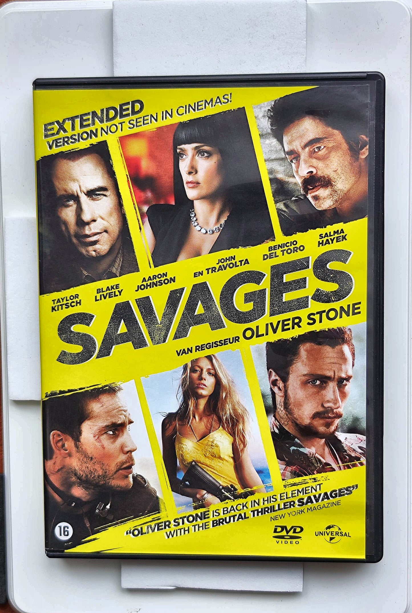 Savages 2012 DVD Crime Lively Kitsch Taylor-Johnson Stone DVD Cover