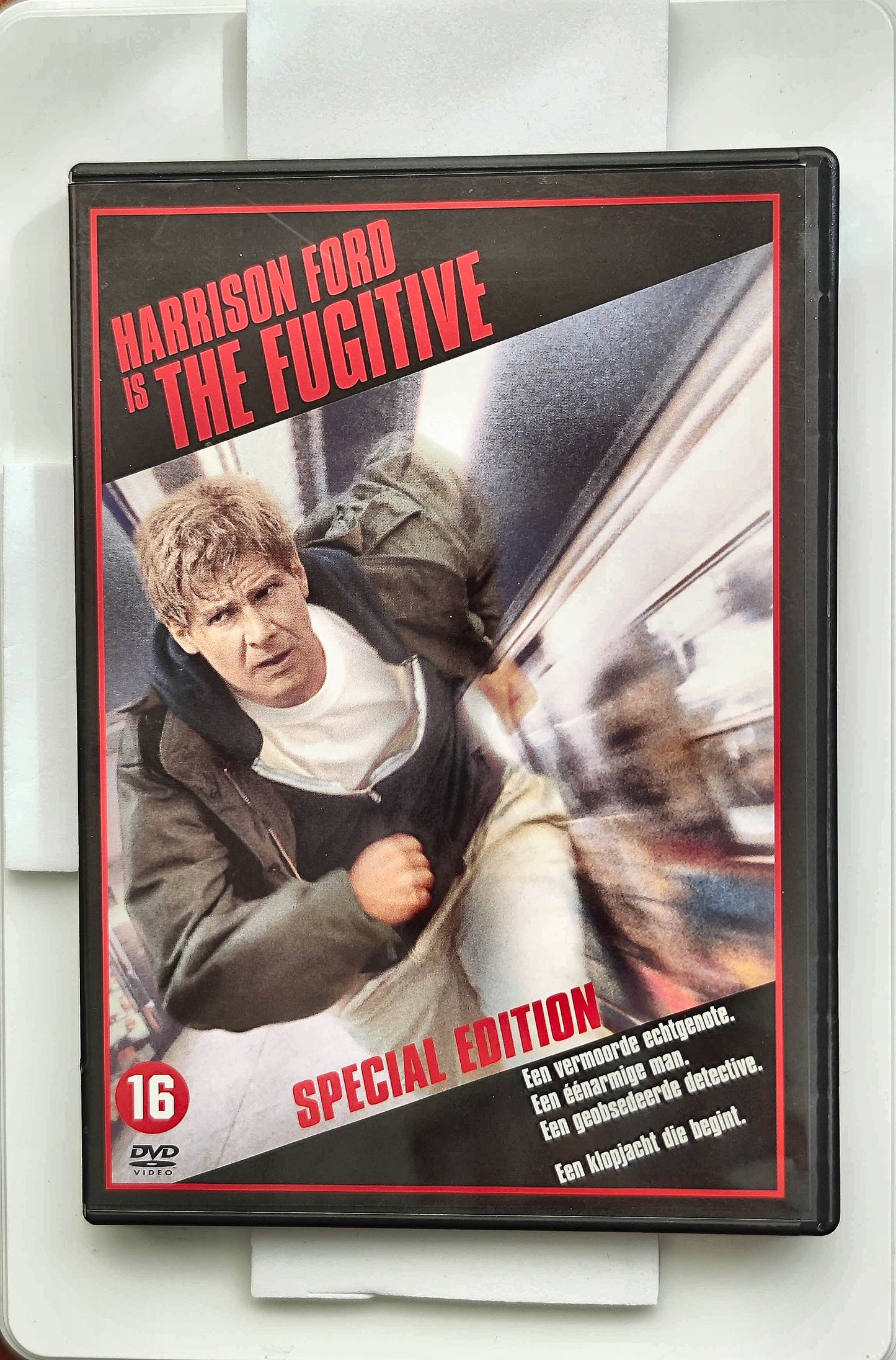 The Fugitive 1993 DVD Action Ford Jones Ward Davis DVD Cover