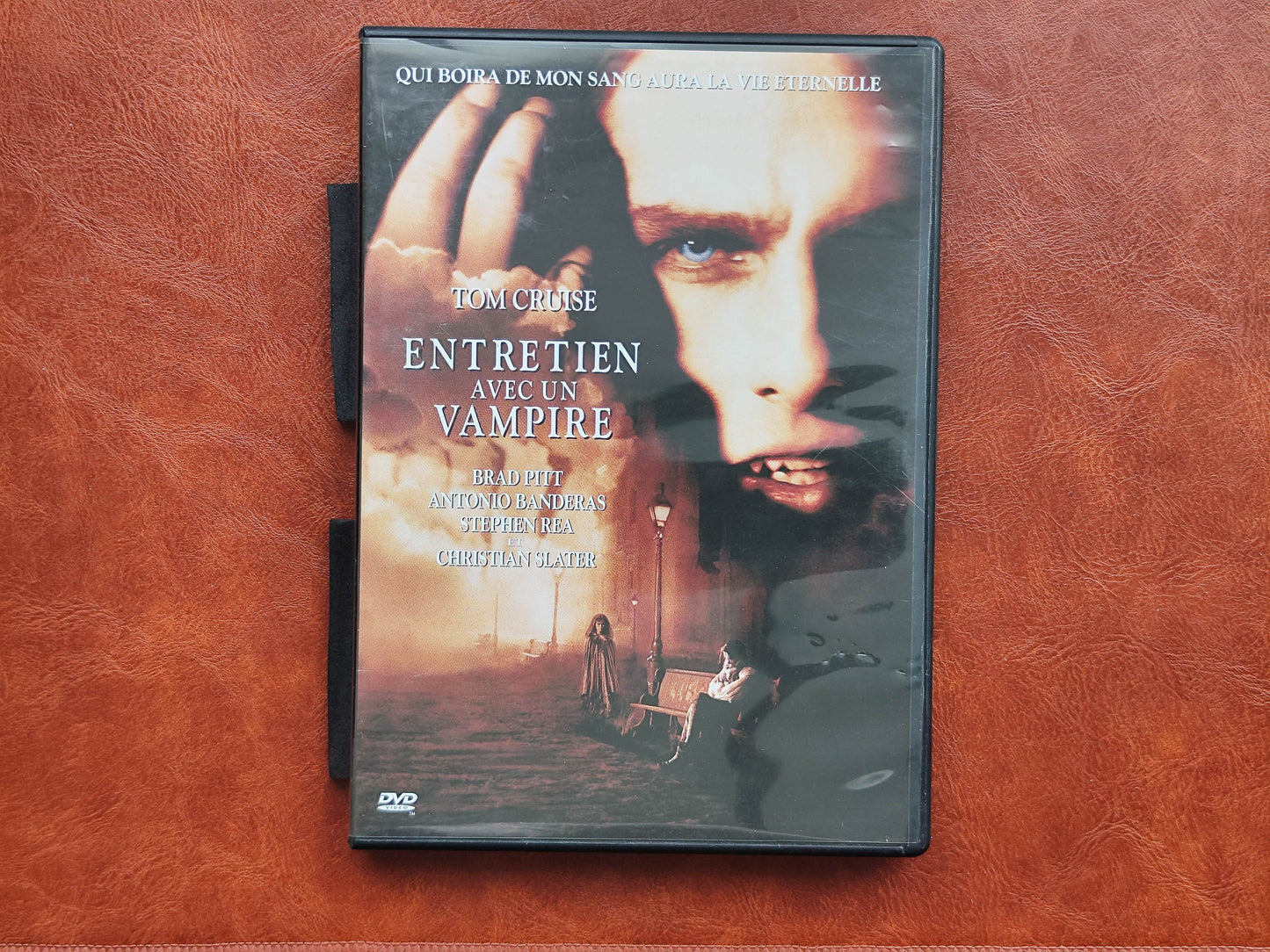Interview with the Vampire 1994 DVD Drama Pitt Slater Mccollam Jordan DVD Cover