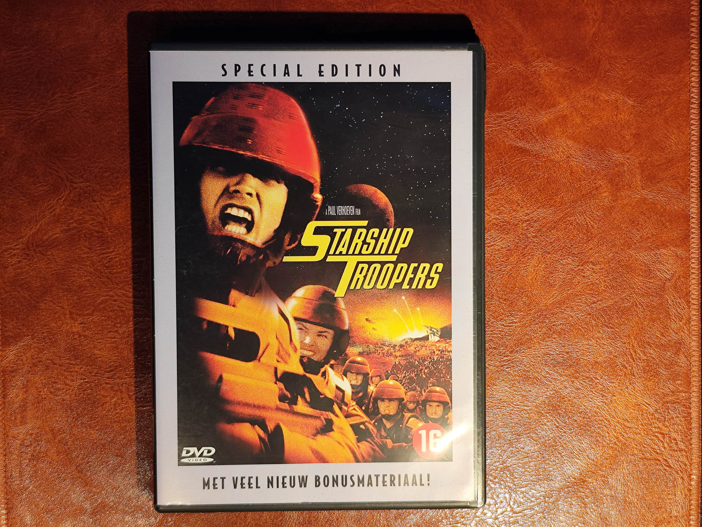 Starship Troopers 1997 DVD Action Dien Meyer Richards Verhoeven DVD Cover