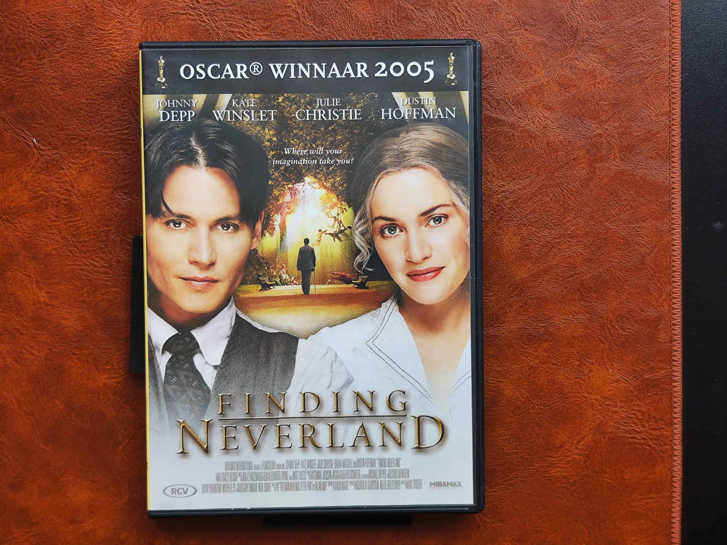 Finding Neverland 2004 DVD Biography Depp Winslet Christie Forster DVD Cover