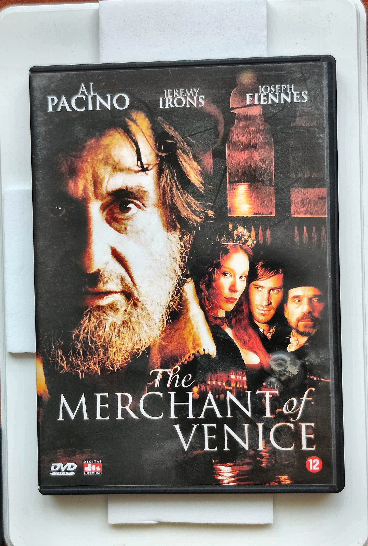 The Merchant of Venice 2004 DVD Drama Pacino Irons Fiennes Radford DVD Cover