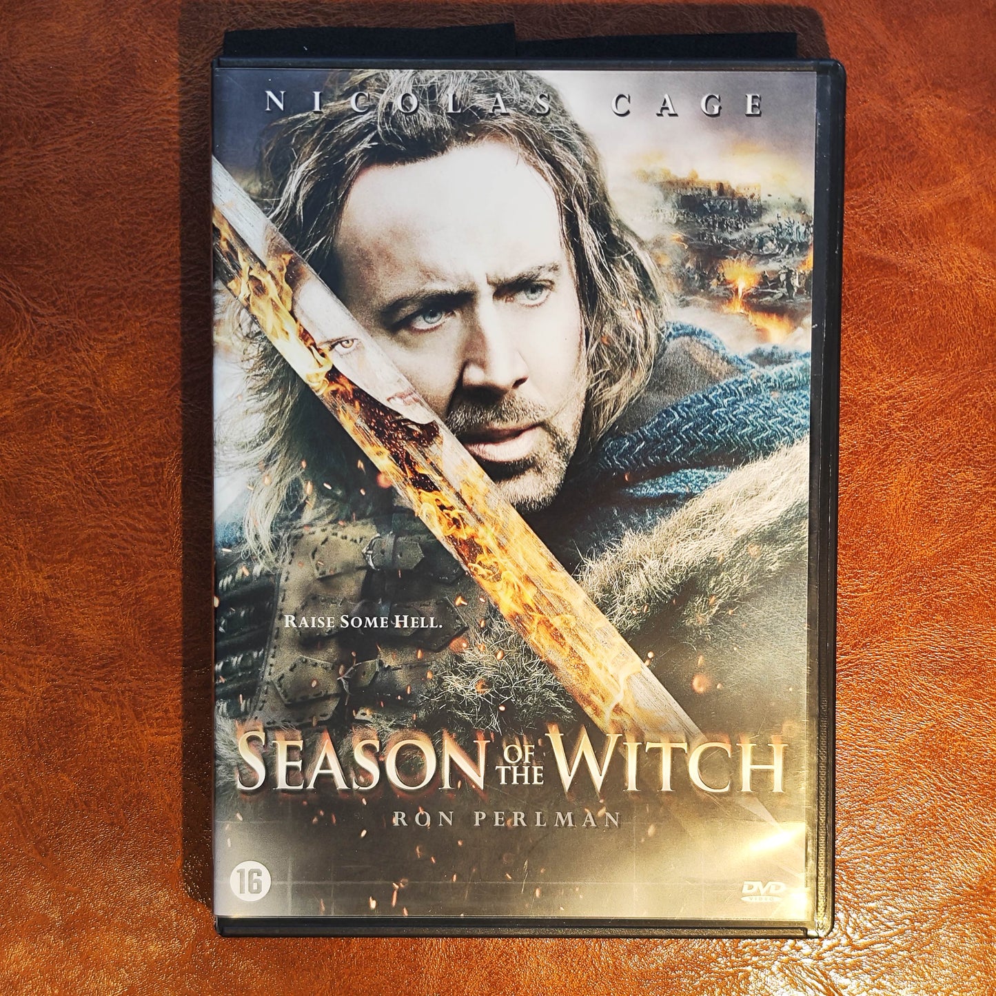 Season of the Witch 2011 DVD Action Cage Perlman Moore Sena #A1 DVD Cover