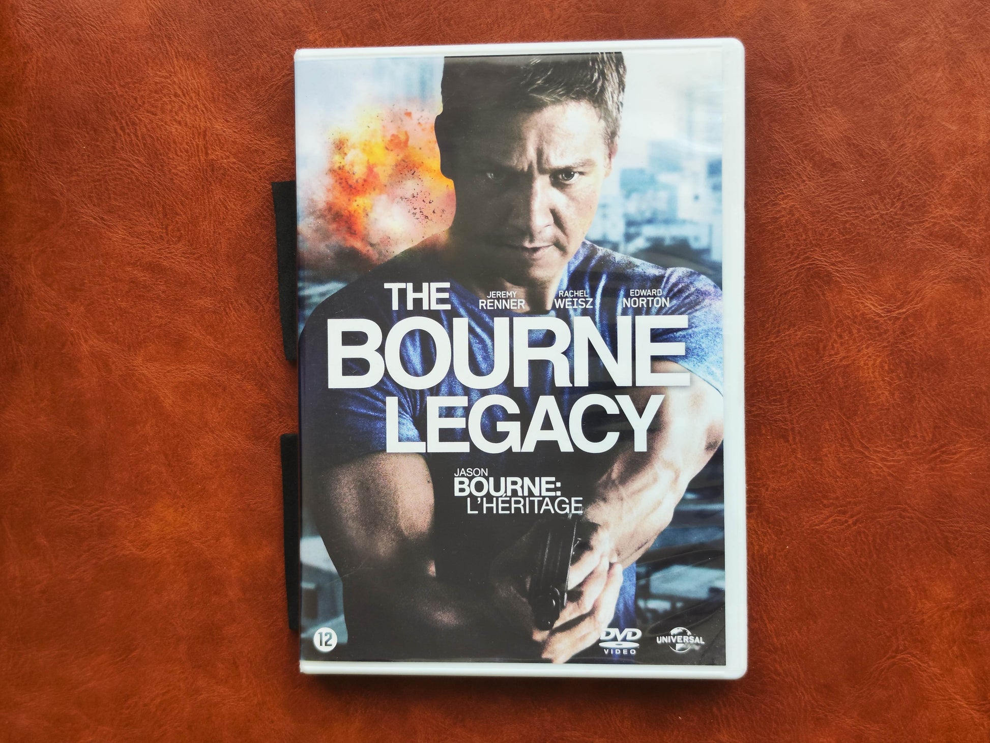 The Bourne Legacy 2012 DVD Action Renner Glenn Keach Gilroy DVD Cover