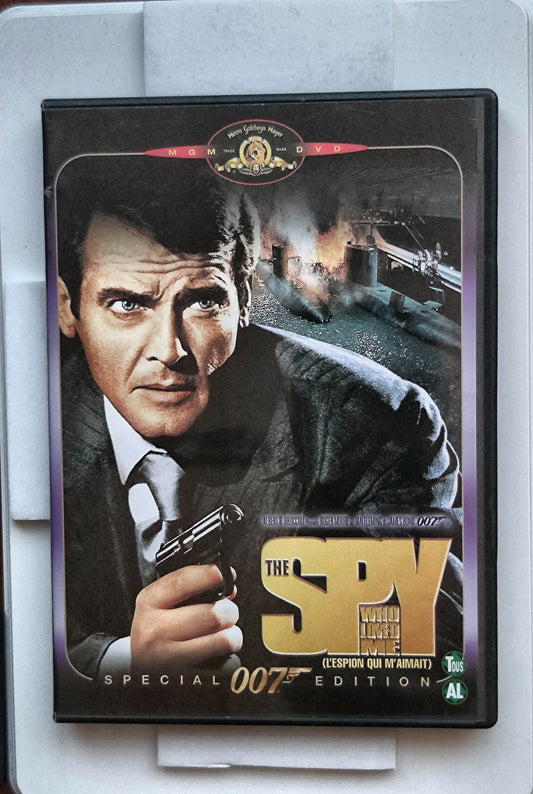 The Spy Who Loved Me 1977 DVD Action Moore Bach Jurgens Gilbert DVD Cover