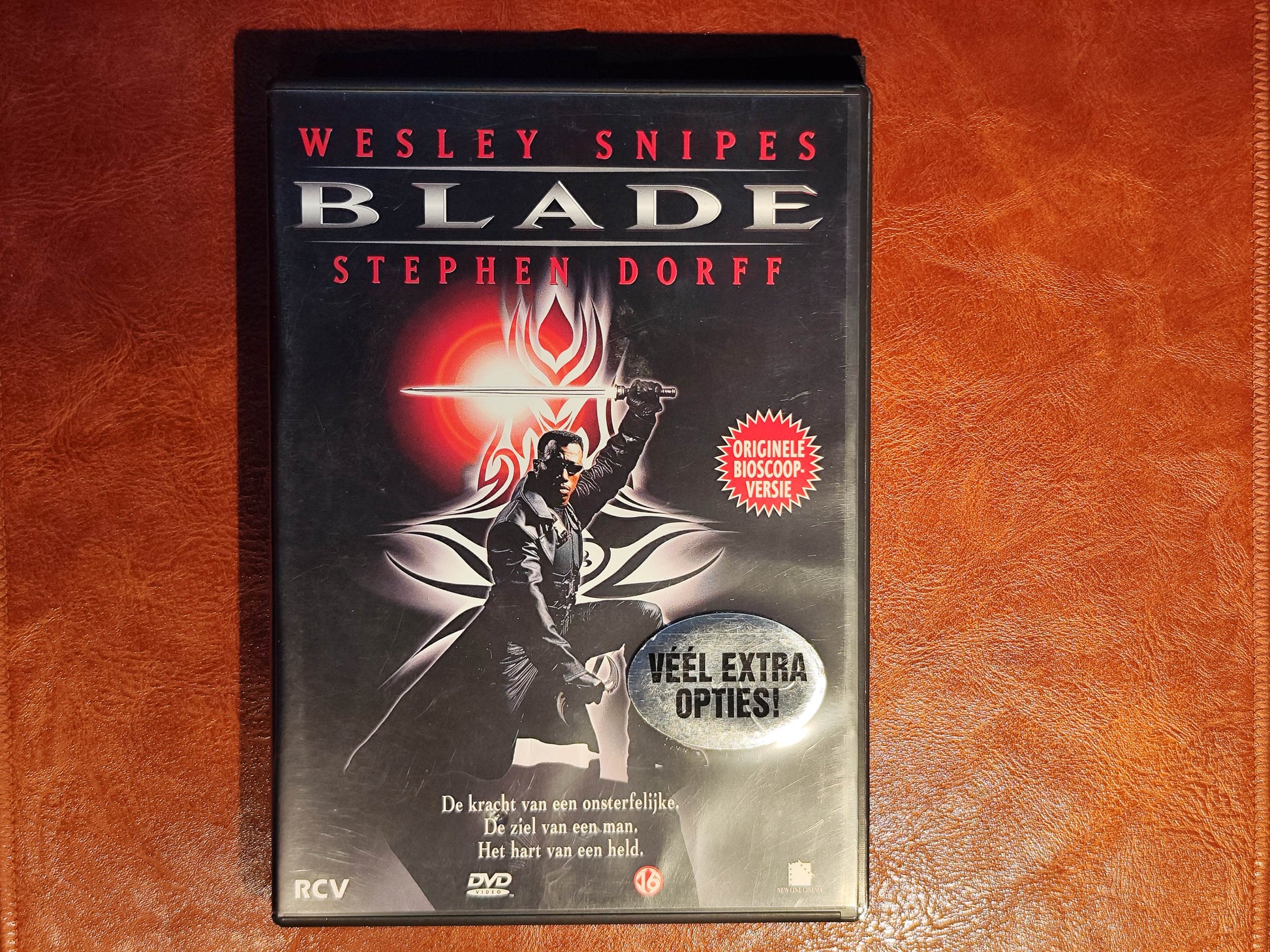 Blade 1998 DVD Action Snipes Dorff Kristofferson Norrington DVD Cover