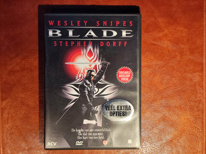 Blade 1998 DVD Action Snipes Dorff Kristofferson Norrington DVD Cover