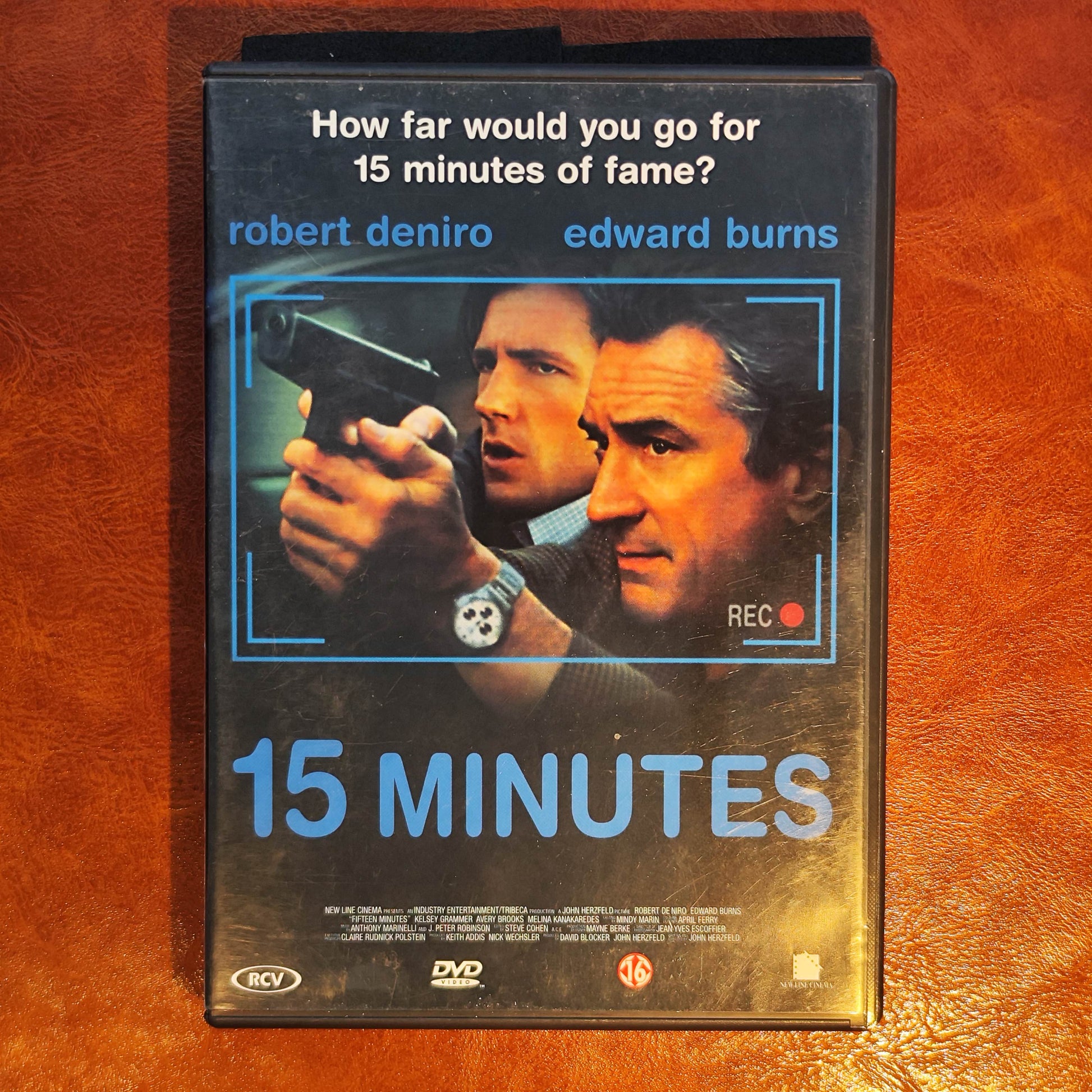 15 Minutes 2001 DVD Action Niro Burns Grammer Herzfeld DVD Cover