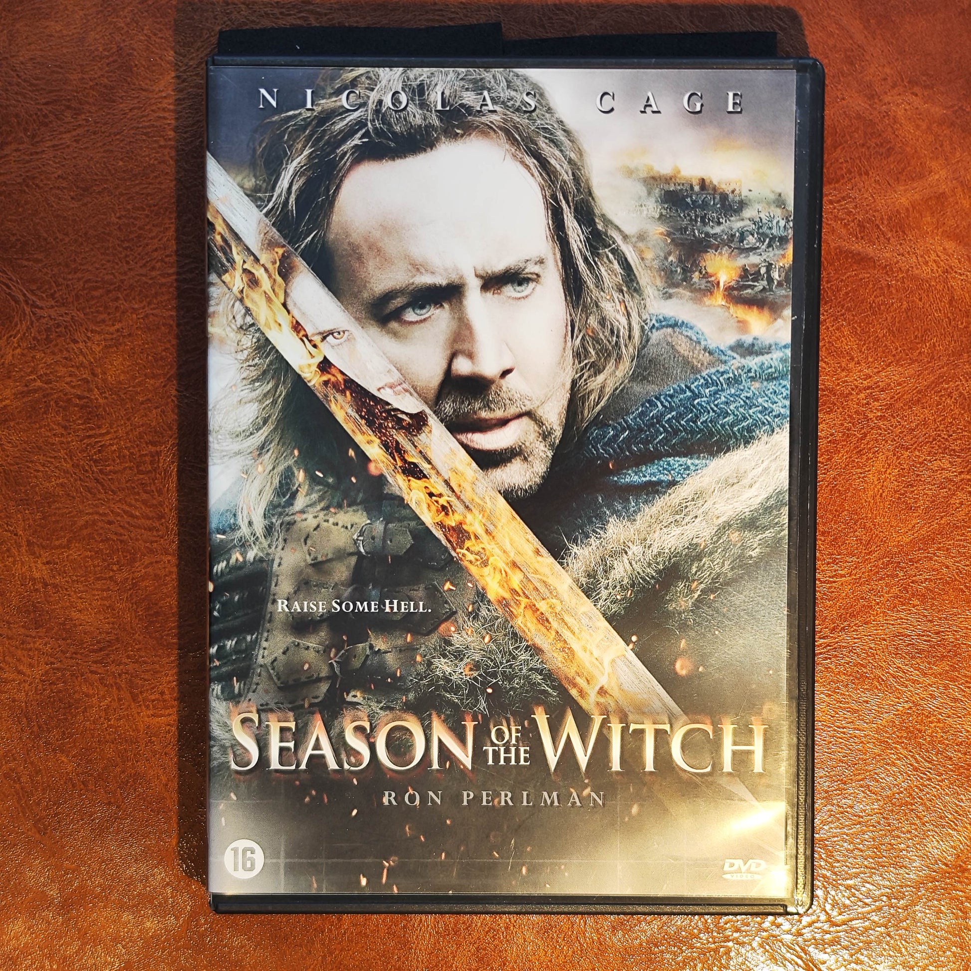 Season of the Witch 2011 DVD Action Cage Perlman Moore Sena #A1 DVD Cover